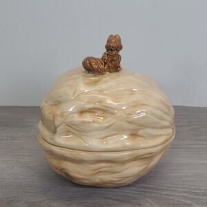 Arnels Ceramic Kitschy Squirrel Walnut Candy Nut Dish With Lid